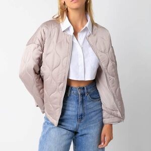 Olivaceous Green Quilted Puffer Jacket Oversized Size Small